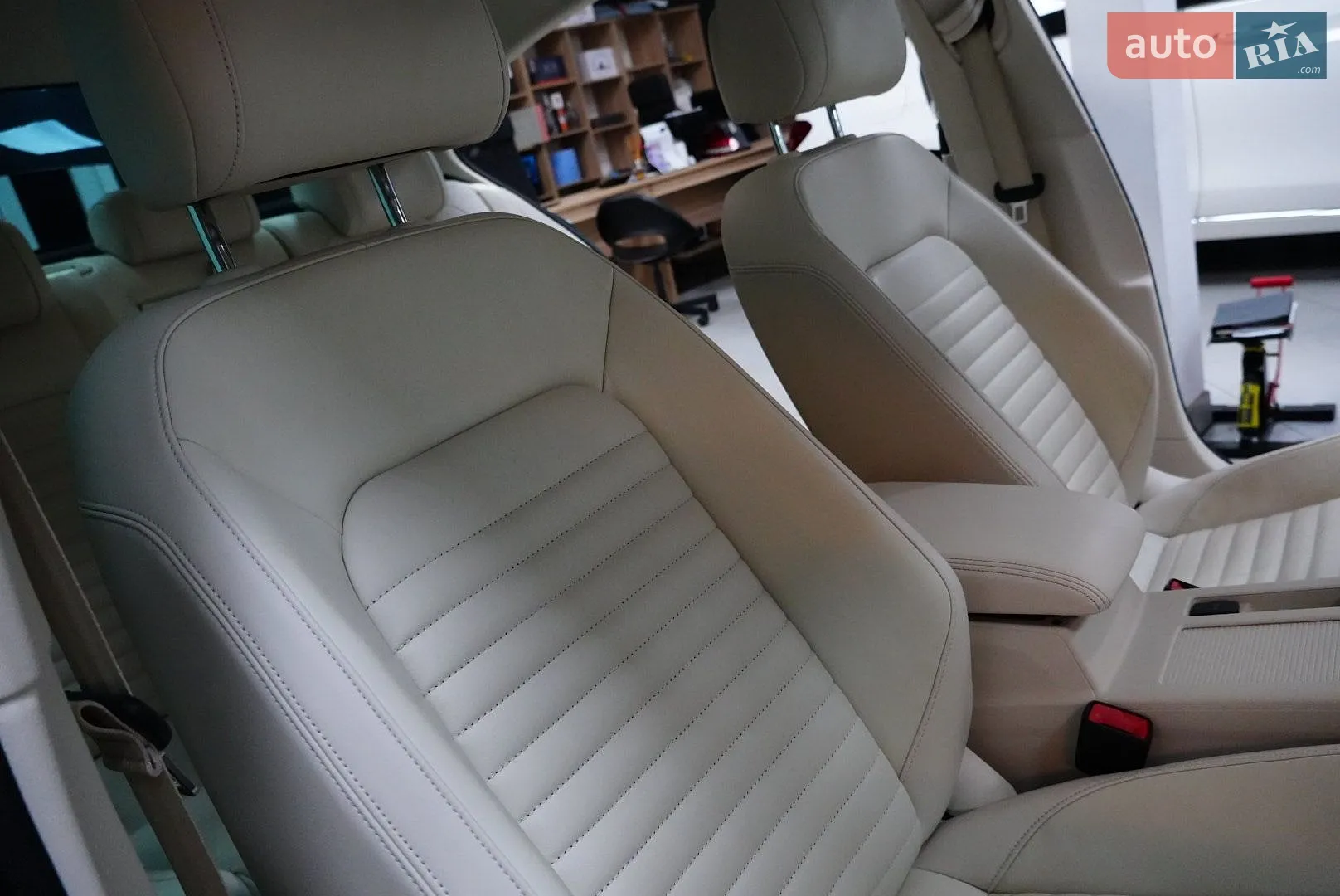 2018 Volkswagen Passat - мініатюра 38