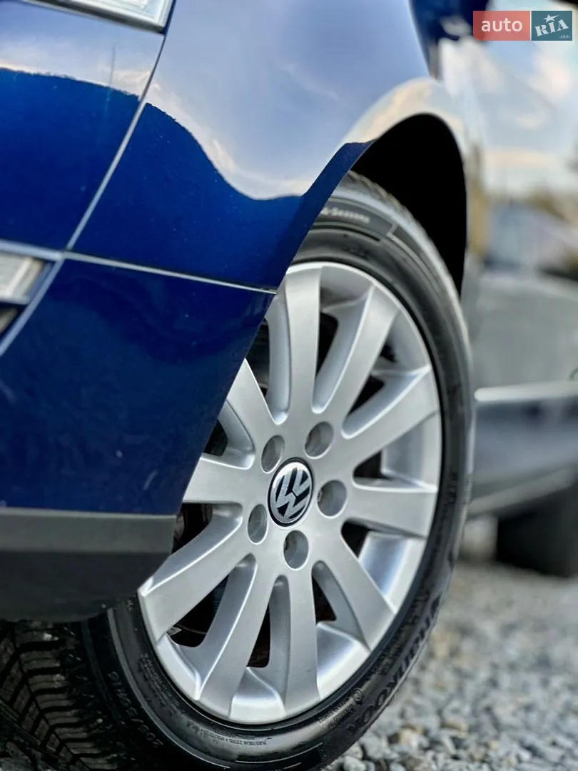 2010 Volkswagen Passat - мініатюра 8