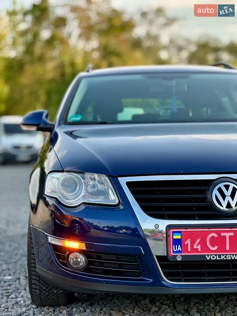 2010 Volkswagen Passat - мініатюра 12