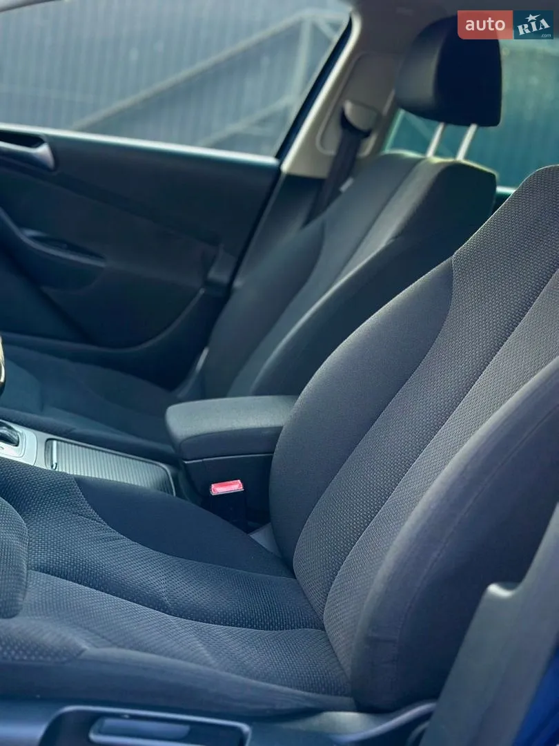 2010 Volkswagen Passat - мініатюра 48