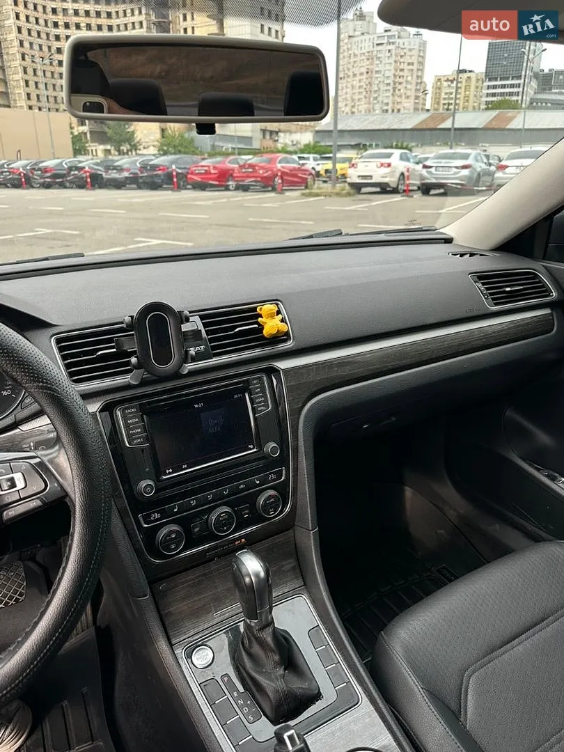 2018 Volkswagen Passat - мініатюра 5
