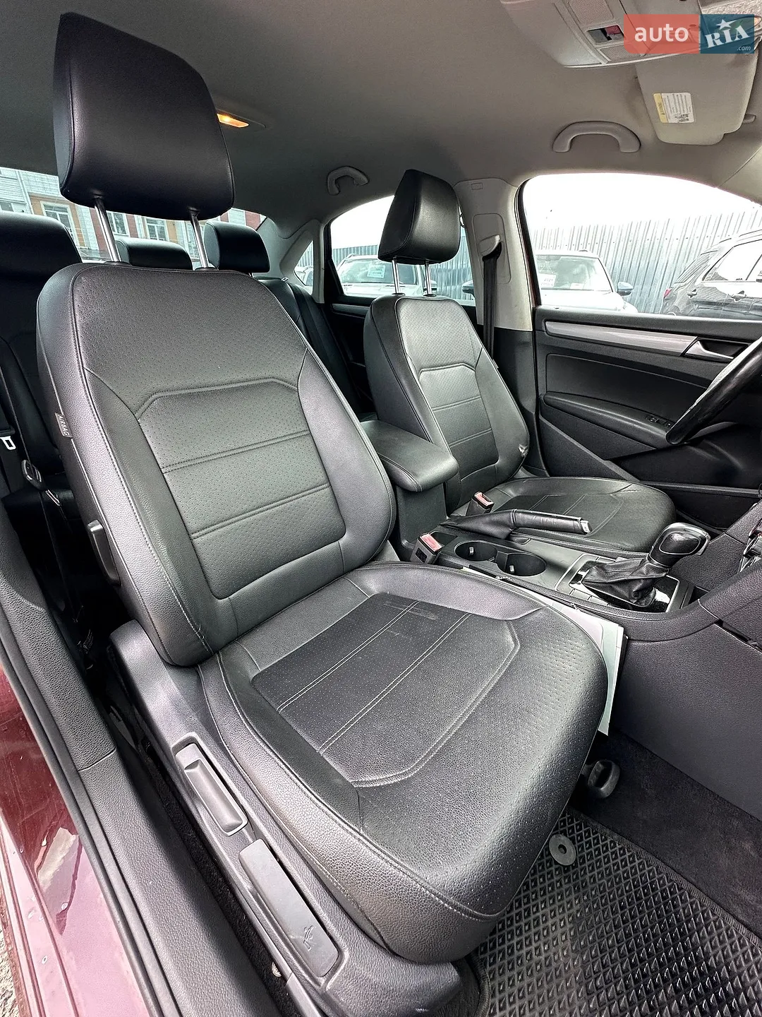 2014 Volkswagen Passat - мініатюра 19