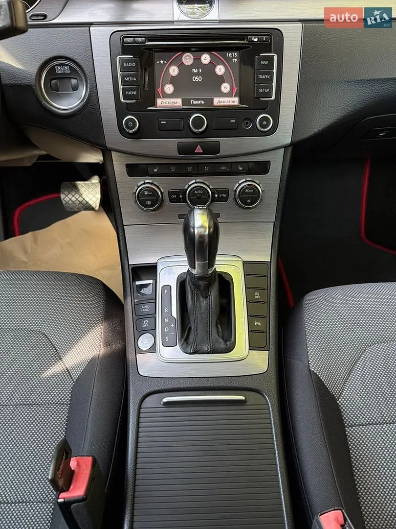 2011 Volkswagen Passat - мініатюра 20