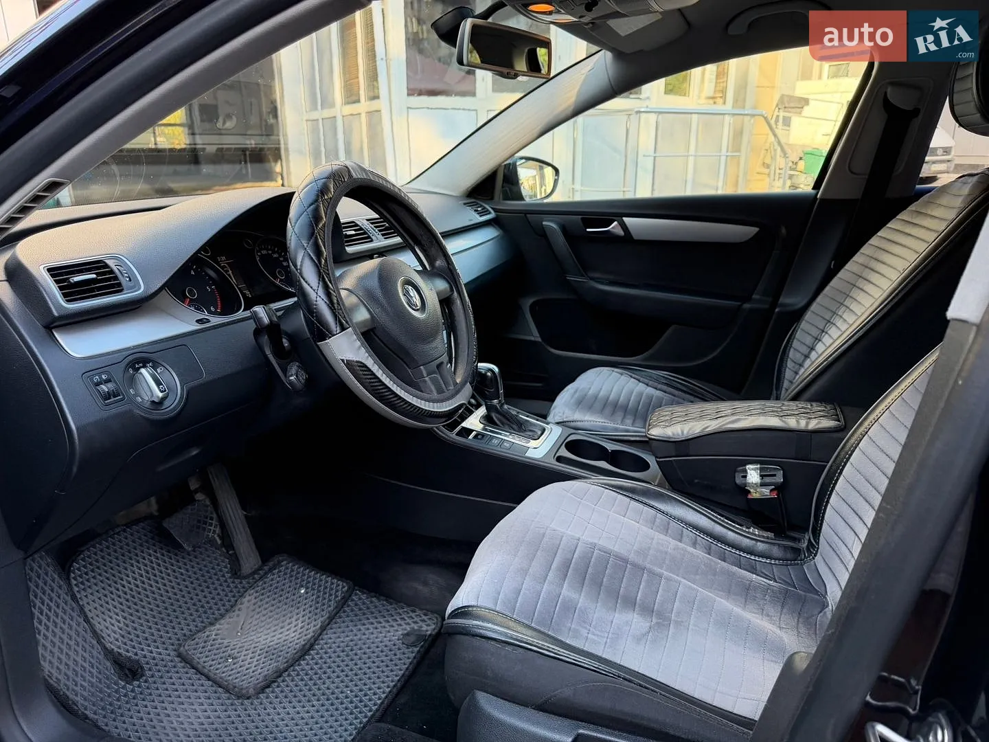 2011 Volkswagen Passat - мініатюра 12