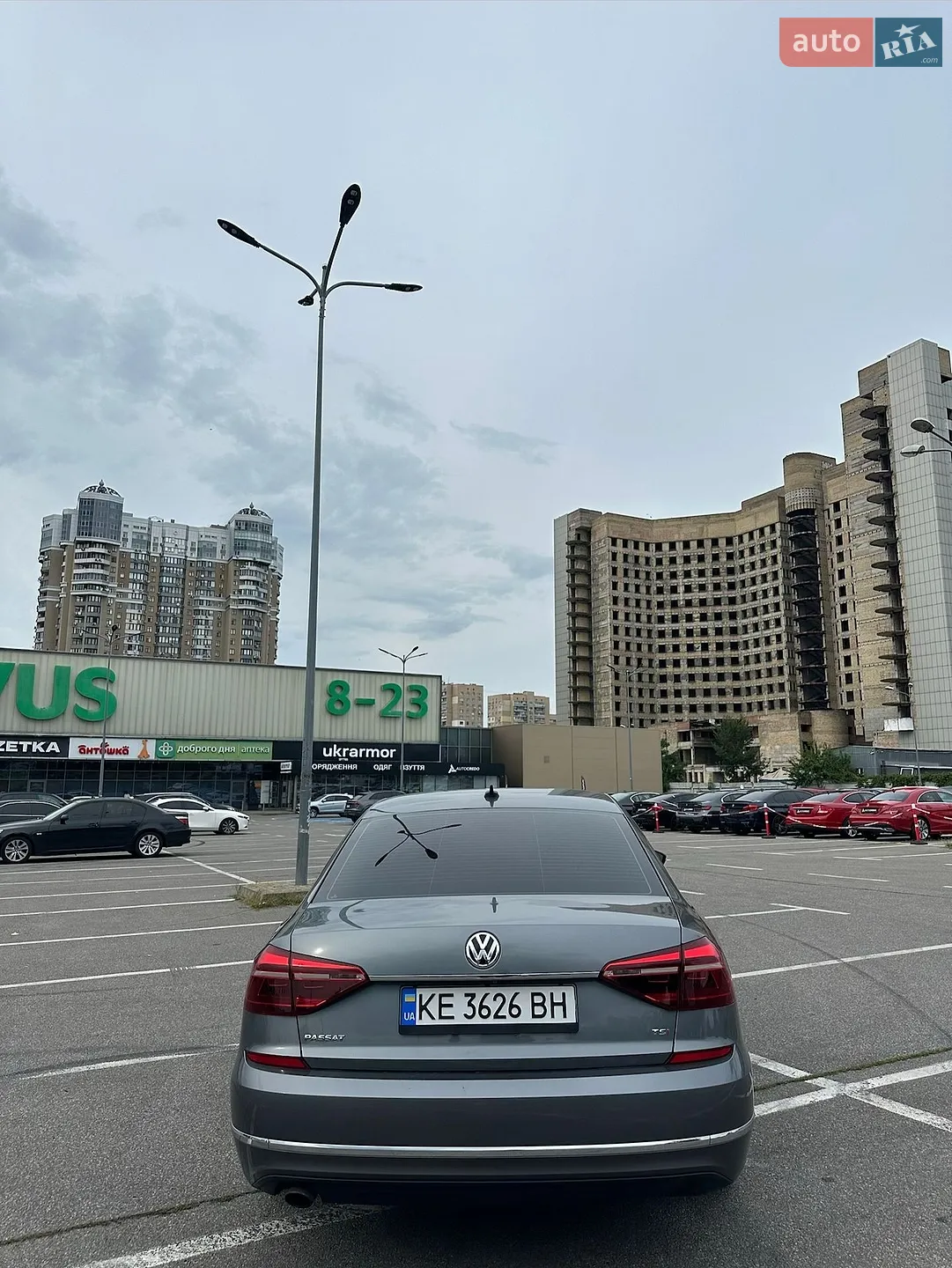 2018 Volkswagen Passat - мініатюра 12