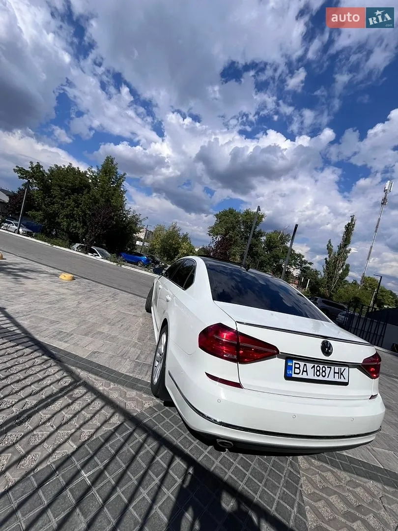 2016 Volkswagen Passat - мініатюра 7