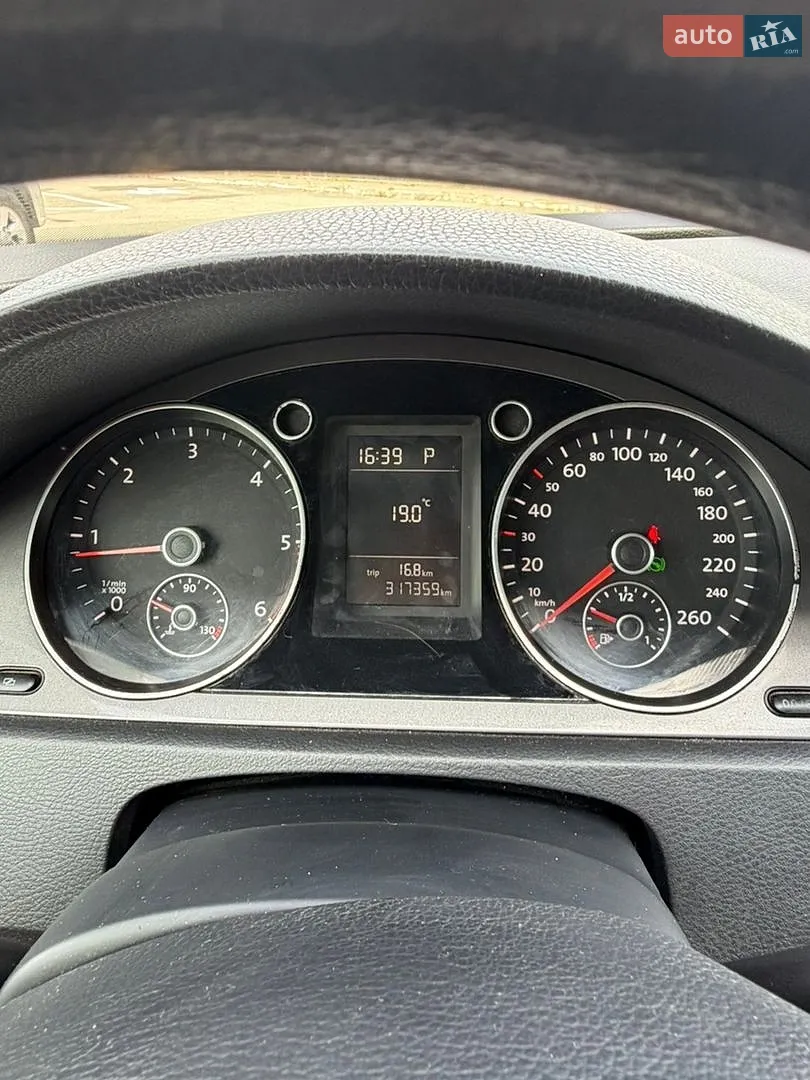 2010 Volkswagen Passat - мініатюра 14