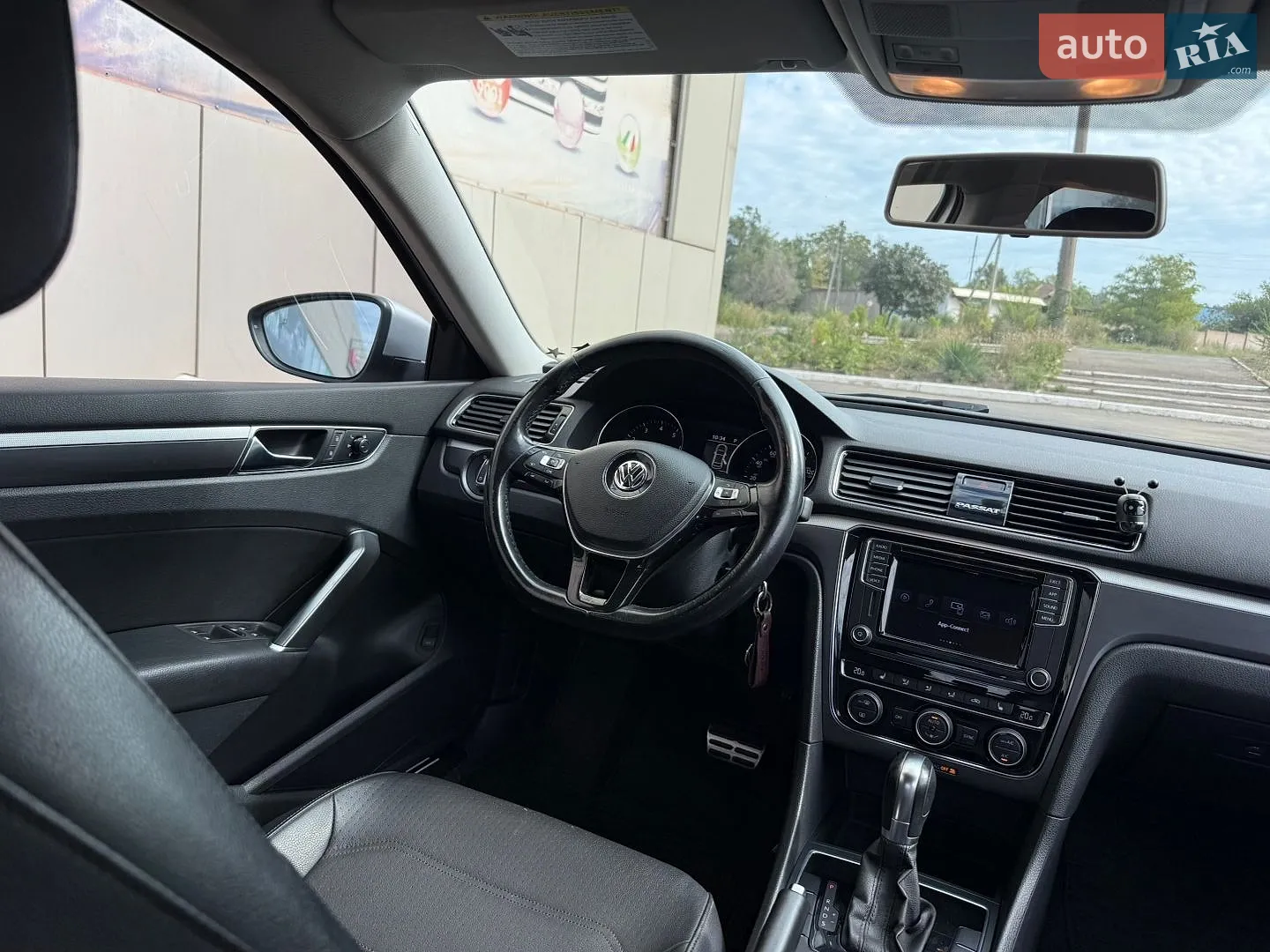 2017 Volkswagen Passat - мініатюра 40