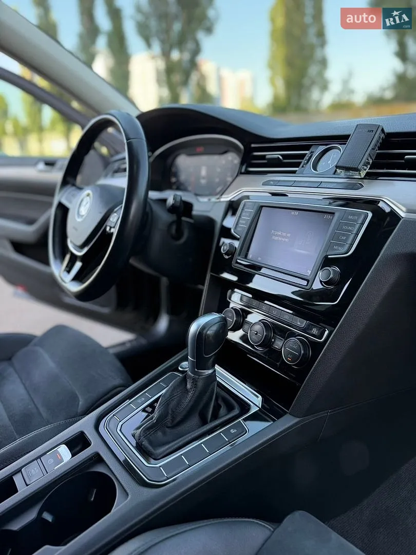 2016 Volkswagen Passat - мініатюра 48