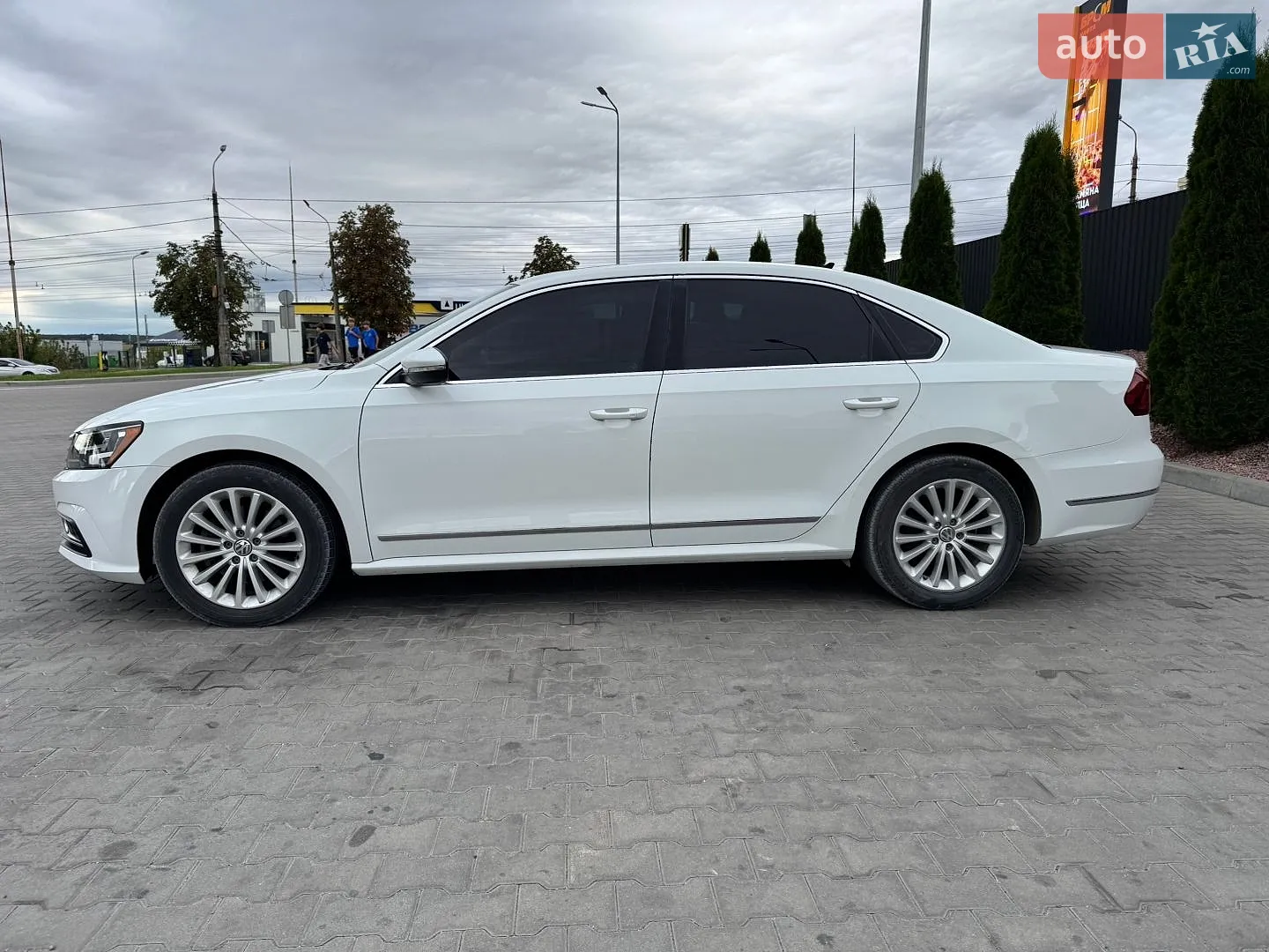 2016 Volkswagen Passat - мініатюра 5