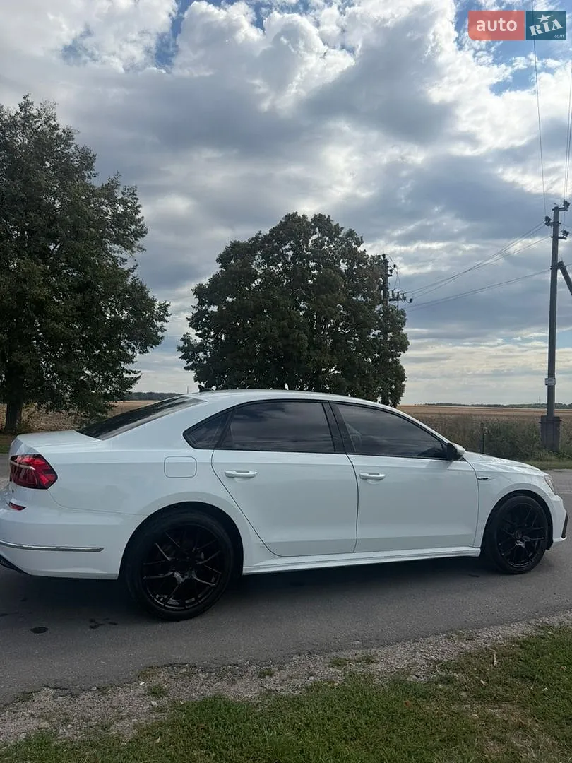 2017 Volkswagen Passat - мініатюра 14