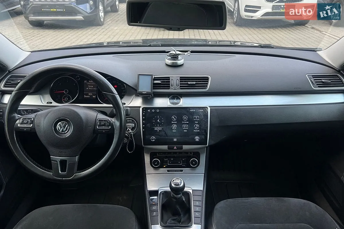 2011 Volkswagen Passat - мініатюра 11