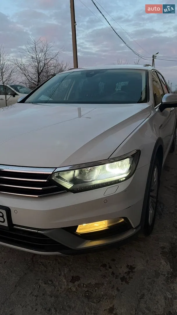 2018 Volkswagen Passat - мініатюра 13