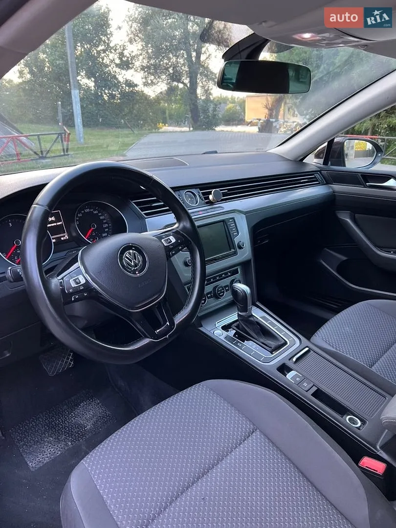 2016 Volkswagen Passat - мініатюра 12