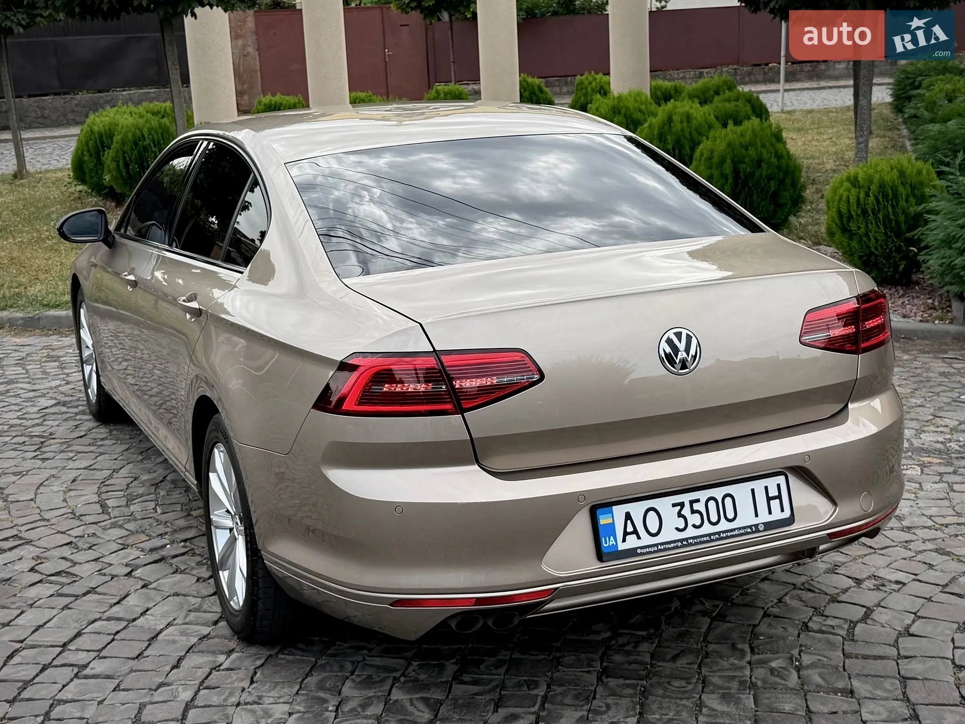 2016 Volkswagen Passat - мініатюра 4