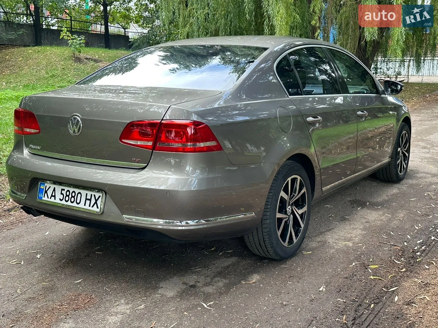 2011 Volkswagen Passat - мініатюра 17