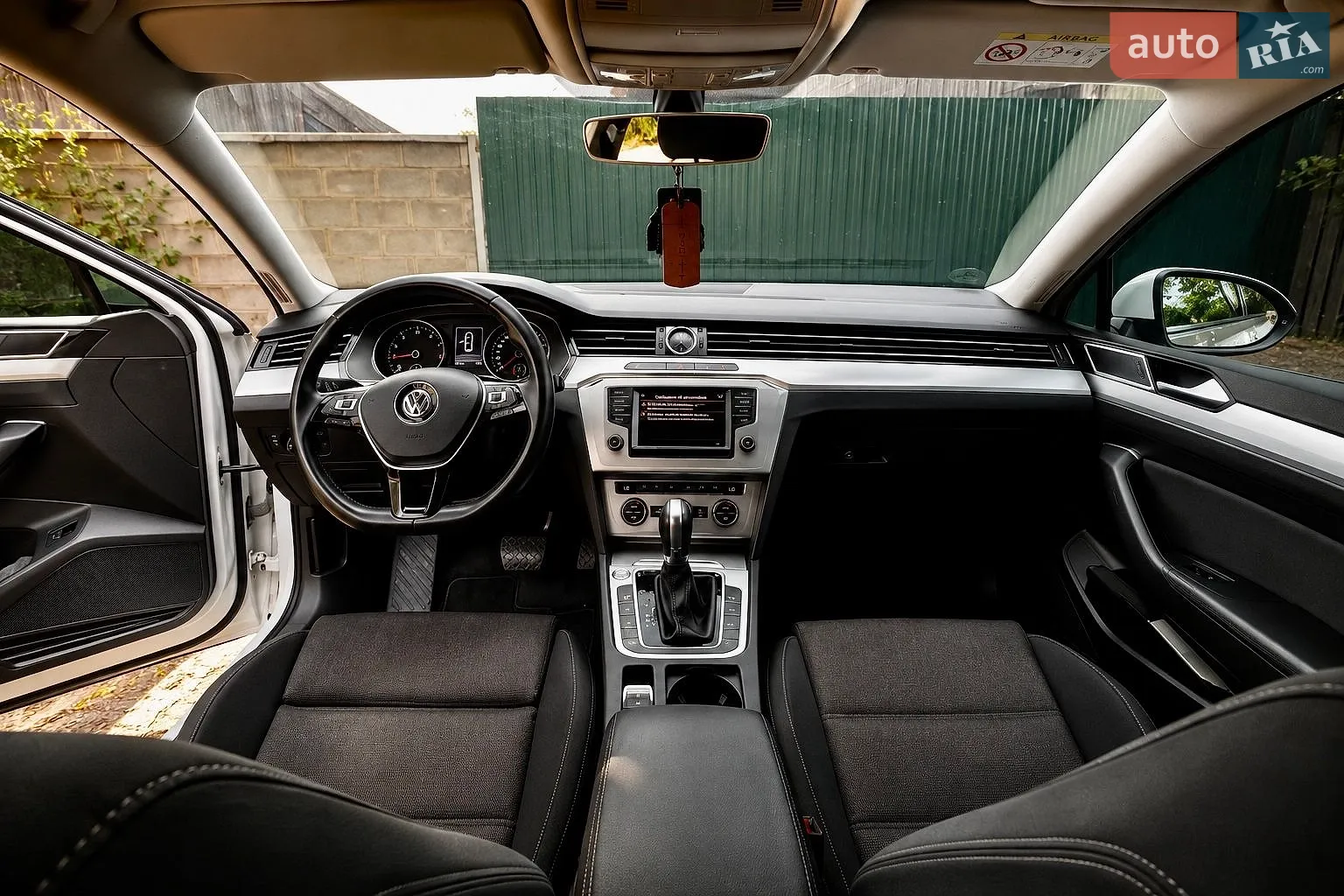 2015 Volkswagen Passat - мініатюра 16
