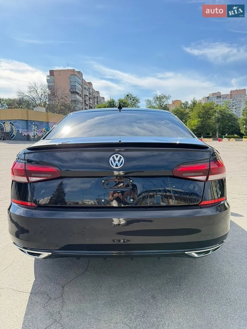 2020 Volkswagen Passat - мініатюра 12
