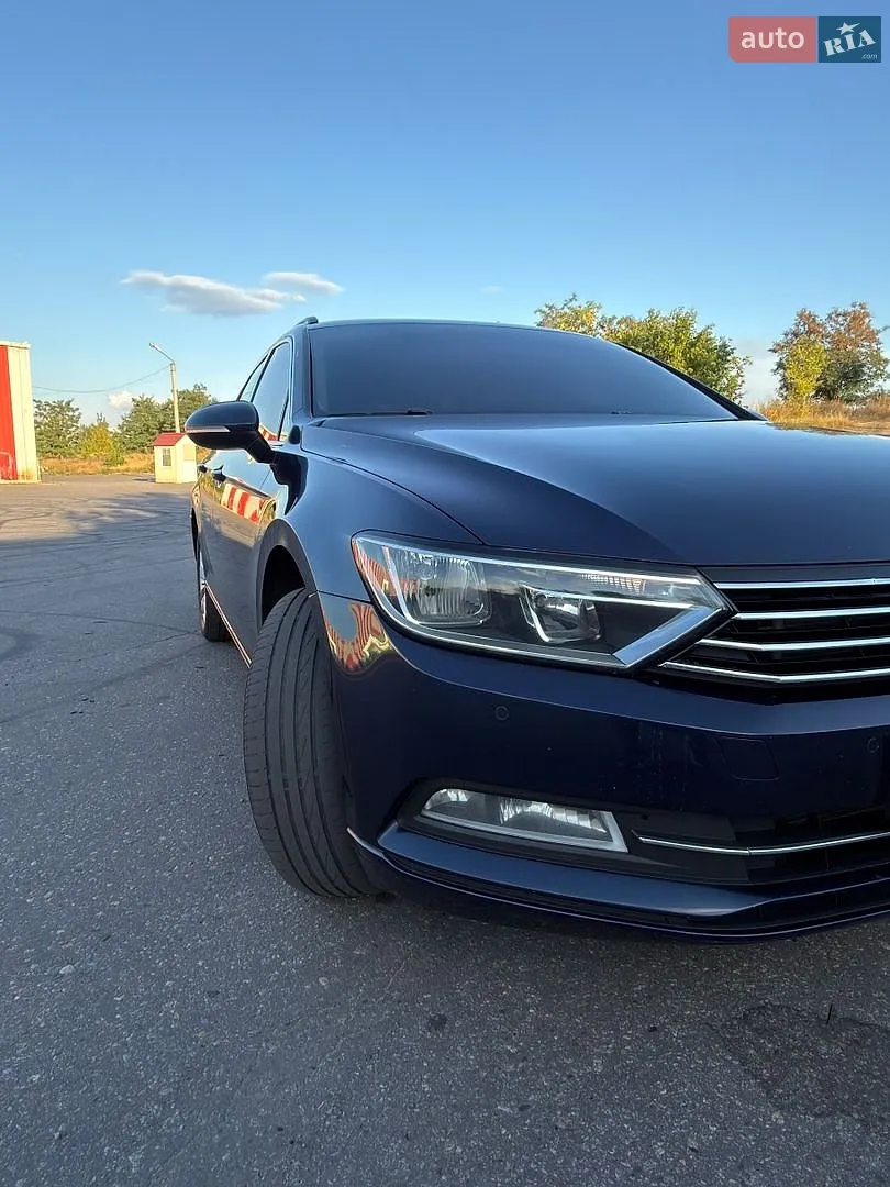2015 Volkswagen Passat - мініатюра 13