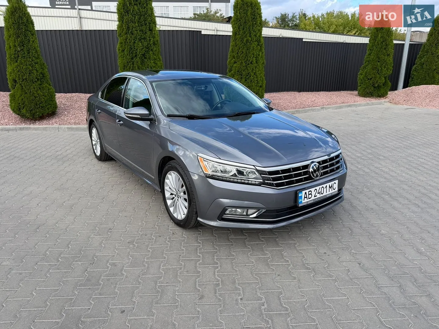 2016 Volkswagen Passat - мініатюра 2