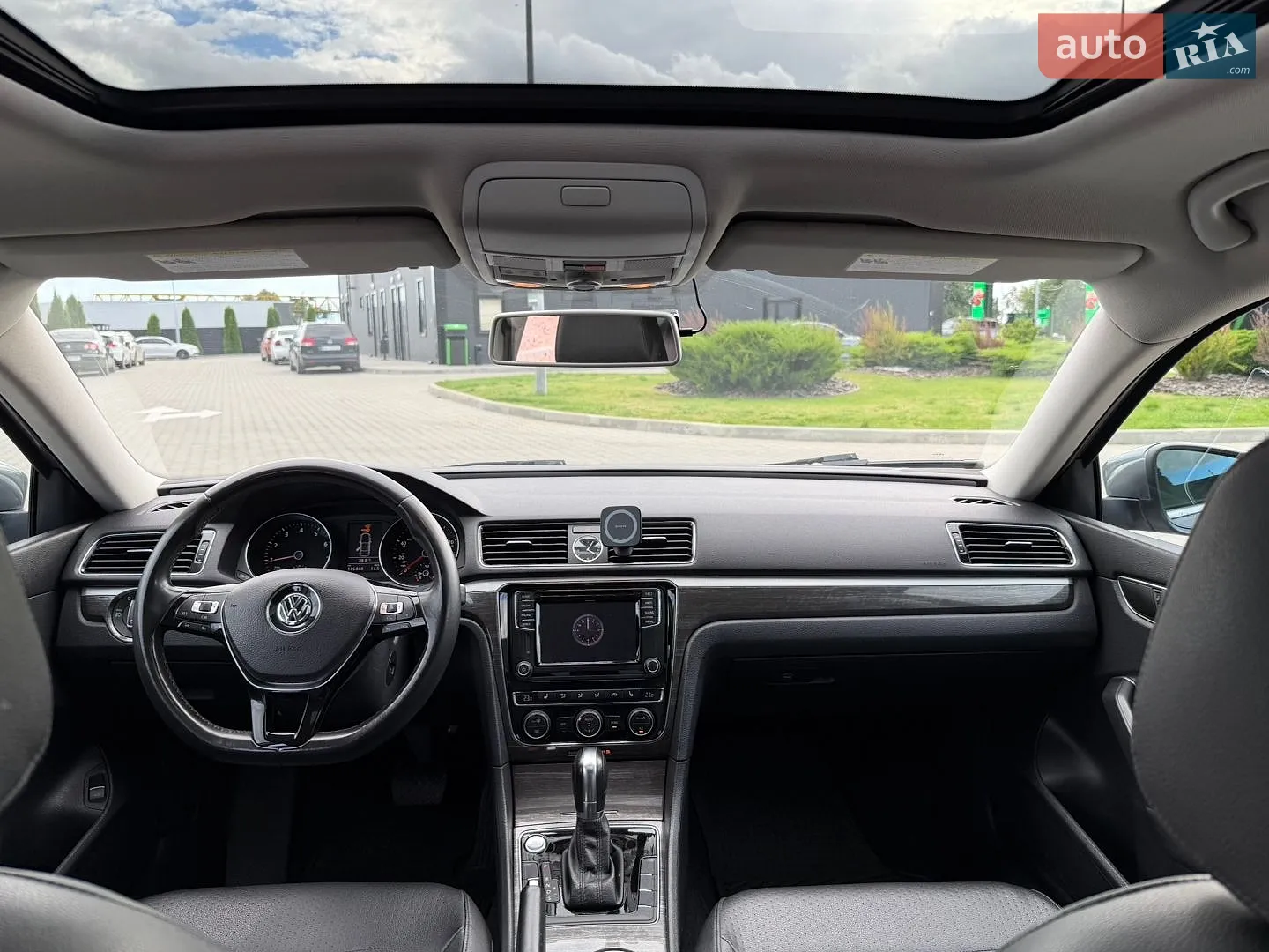 2016 Volkswagen Passat - мініатюра 17