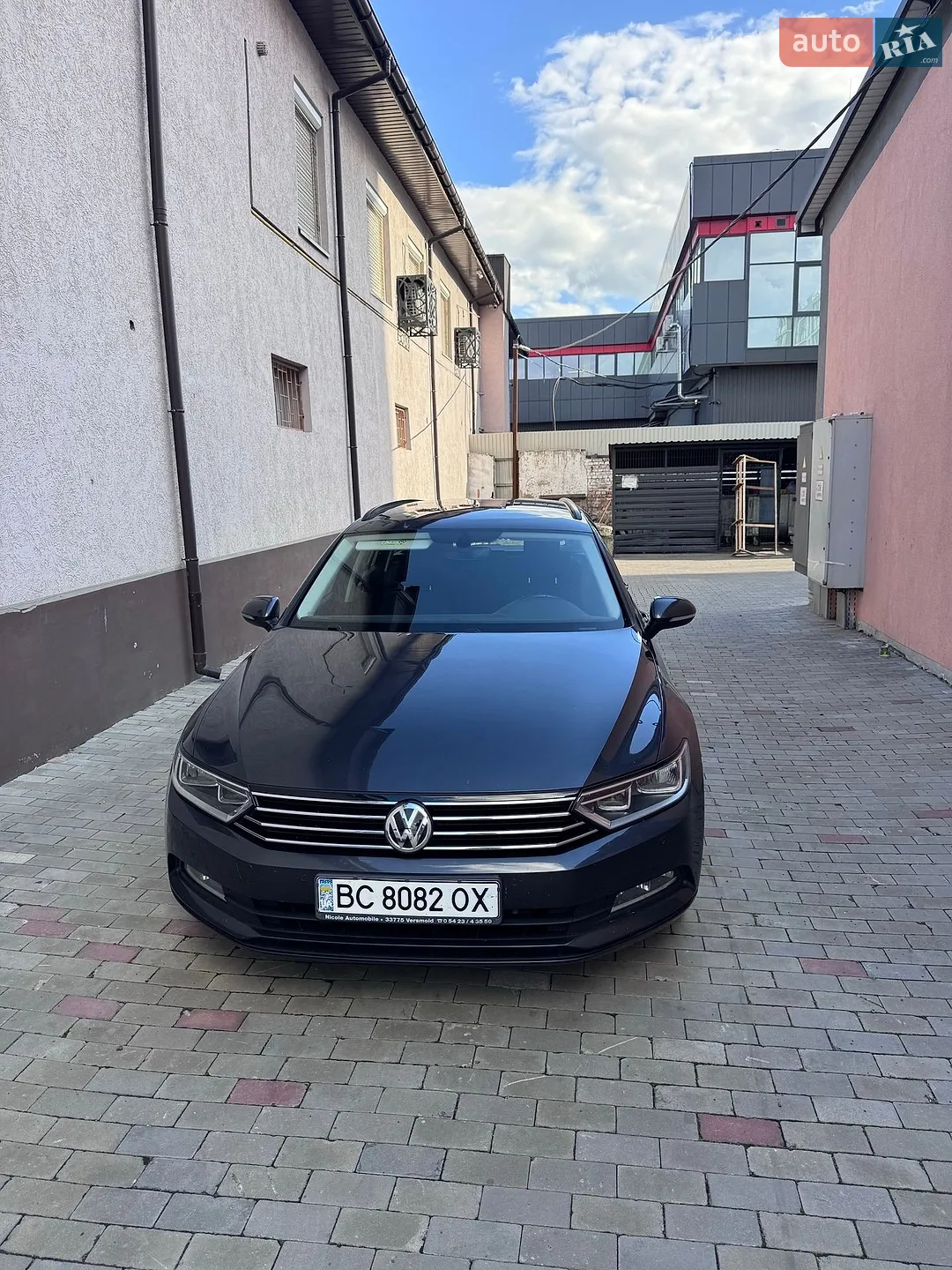 2018 Volkswagen Passat - мініатюра 2