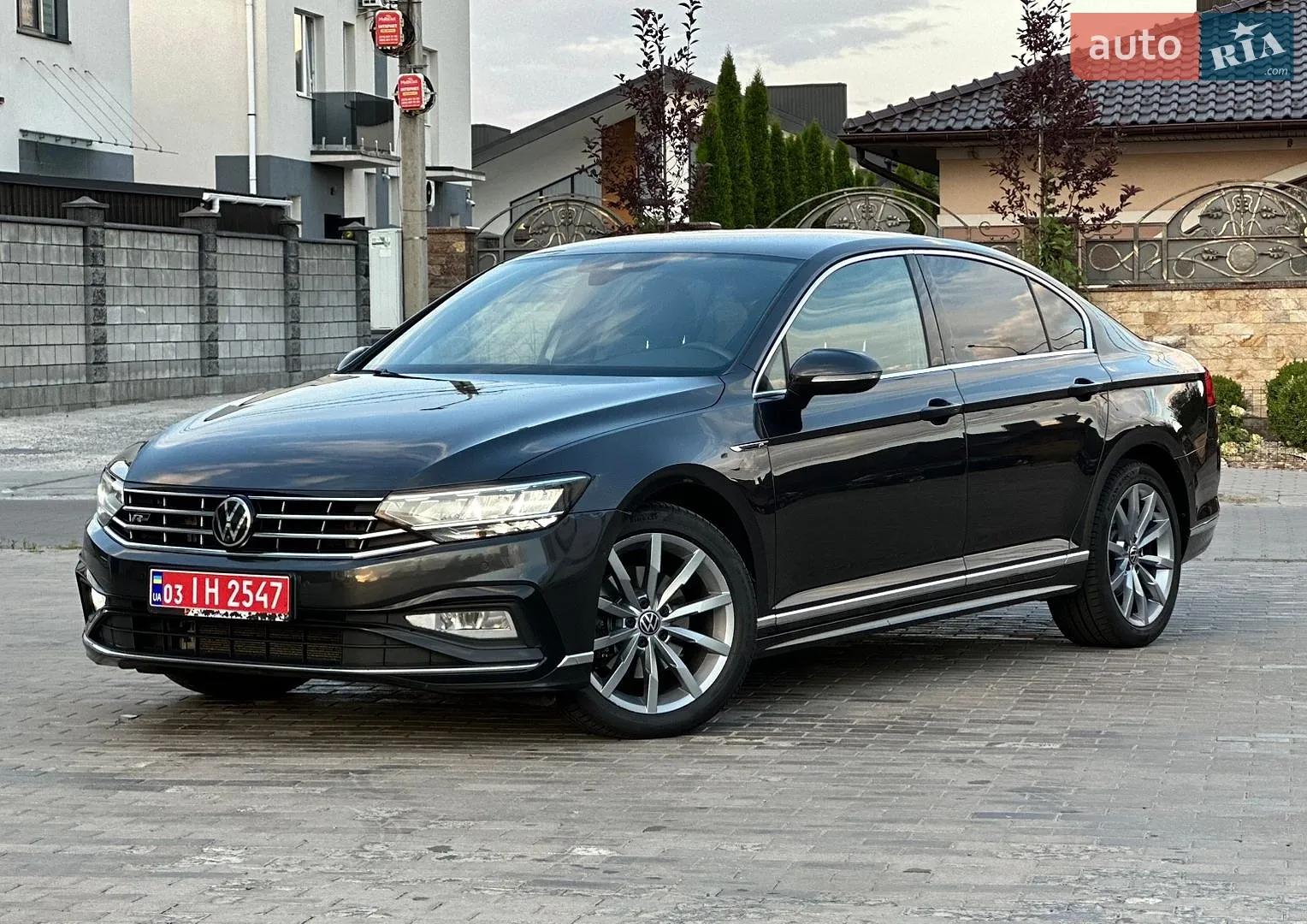 2021 Volkswagen Passat - мініатюра 3