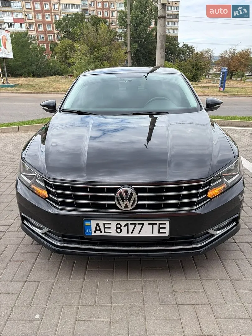2016 Volkswagen Passat - мініатюра 12