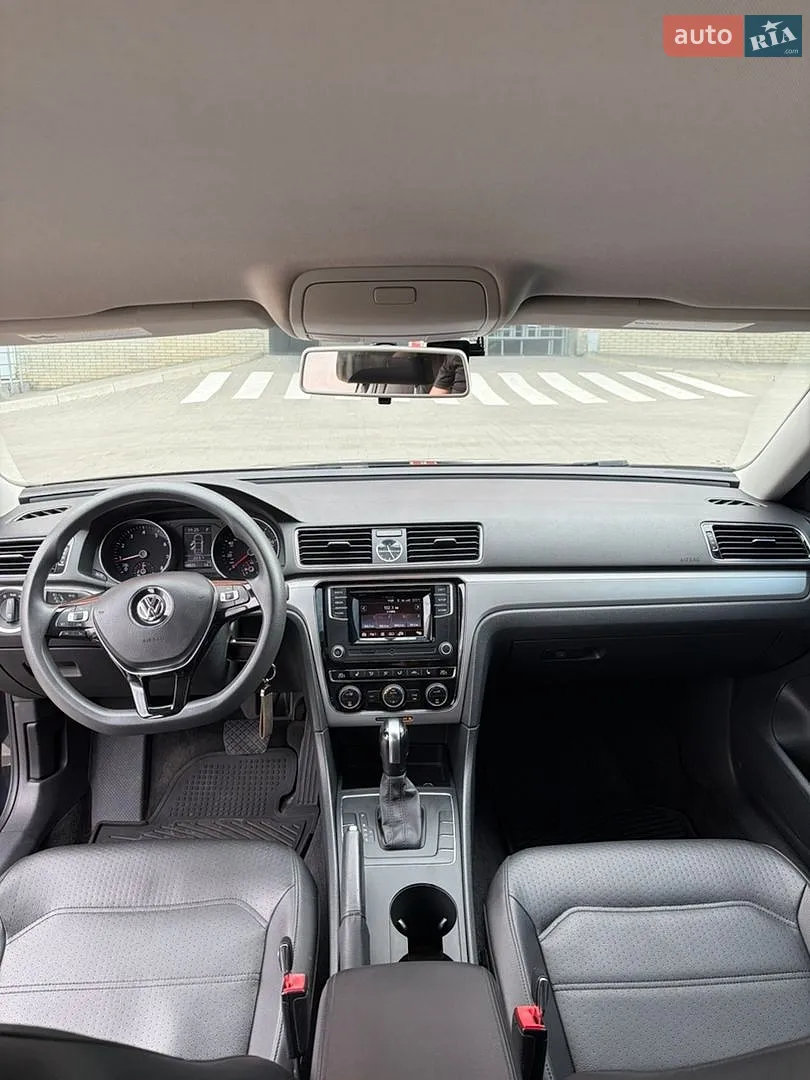 2016 Volkswagen Passat - мініатюра 35