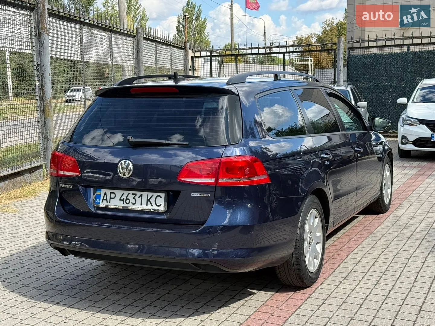 2011 Volkswagen Passat - мініатюра 6