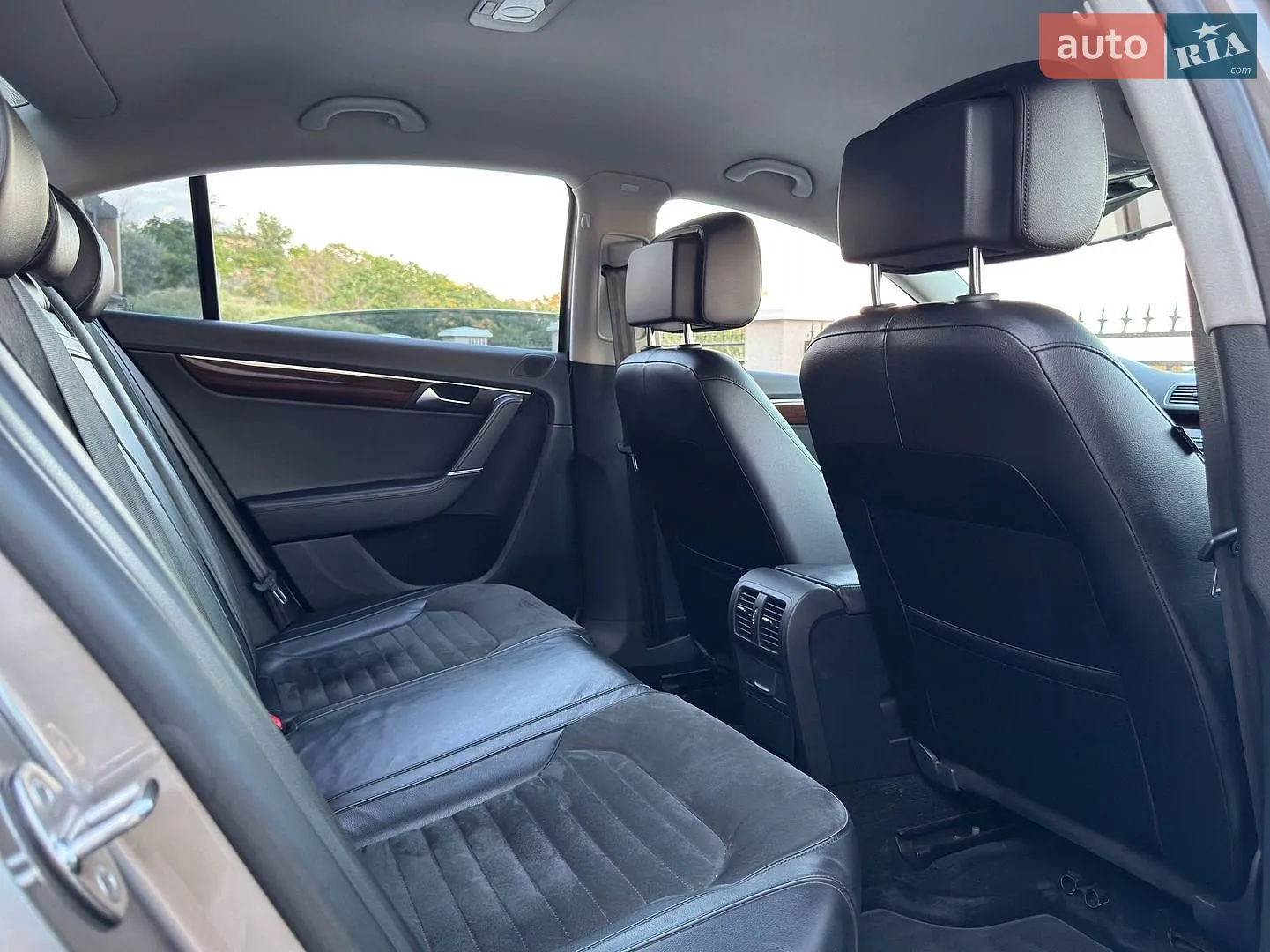 2011 Volkswagen Passat - мініатюра 34