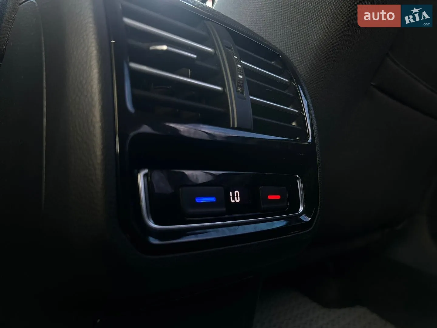 2015 Volkswagen Passat - мініатюра 14