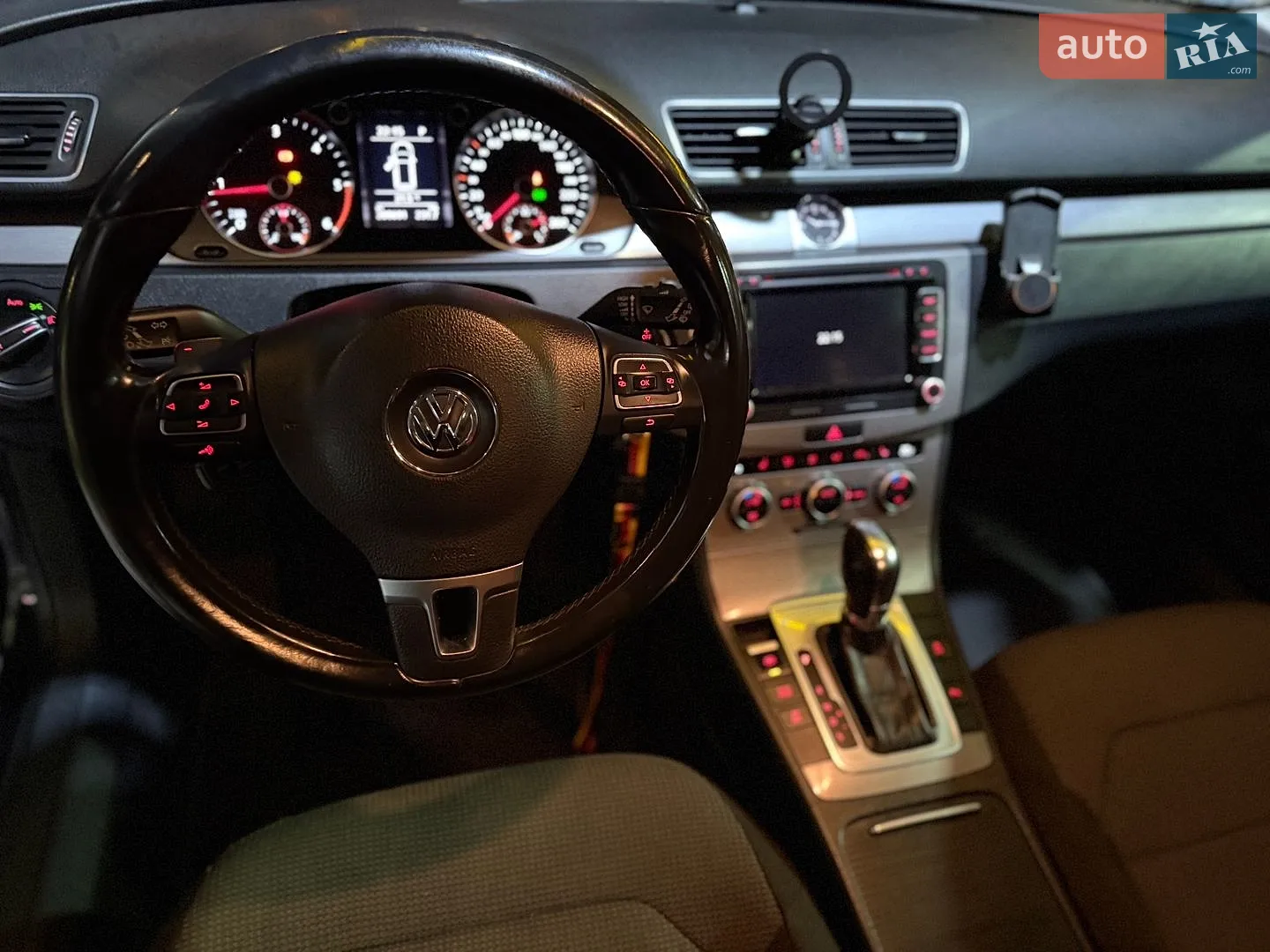 2012 Volkswagen Passat - мініатюра 16