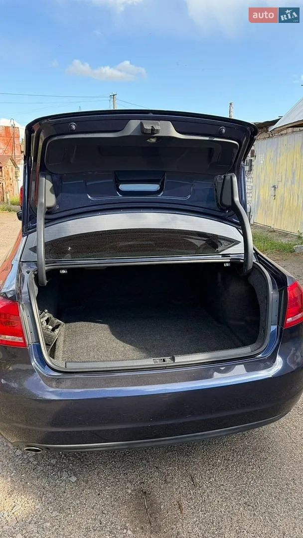 2012 Volkswagen Passat - мініатюра 8