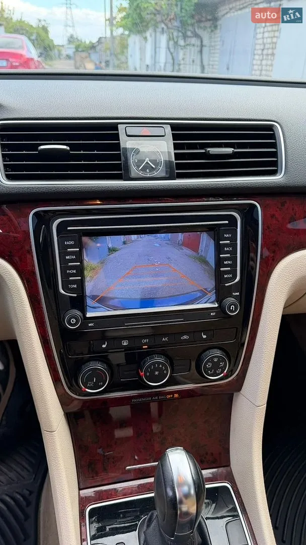 2012 Volkswagen Passat - мініатюра 13