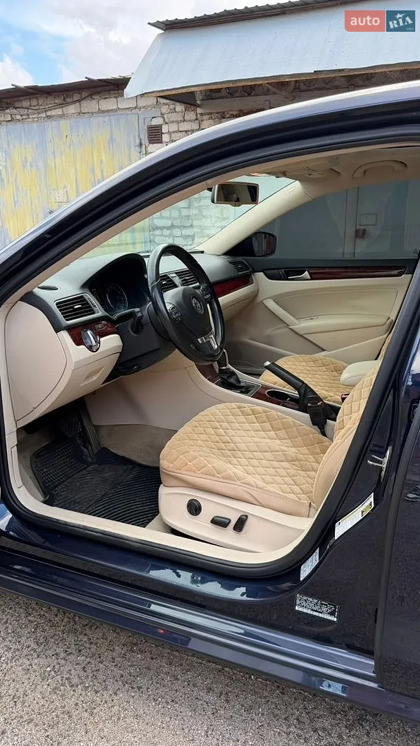2012 Volkswagen Passat - мініатюра 10