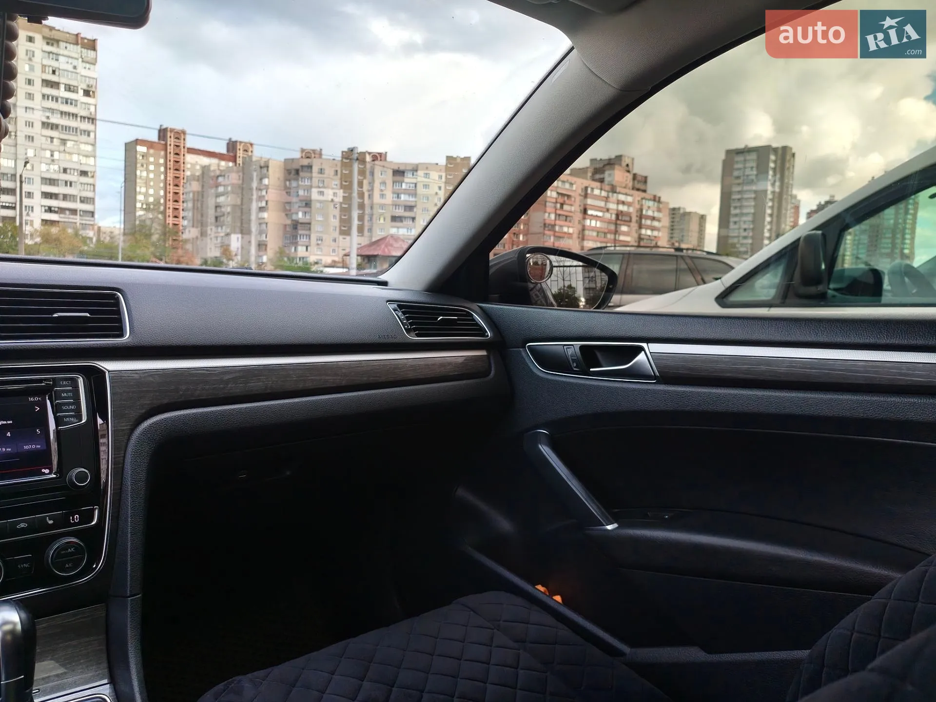 2017 Volkswagen Passat - мініатюра 27