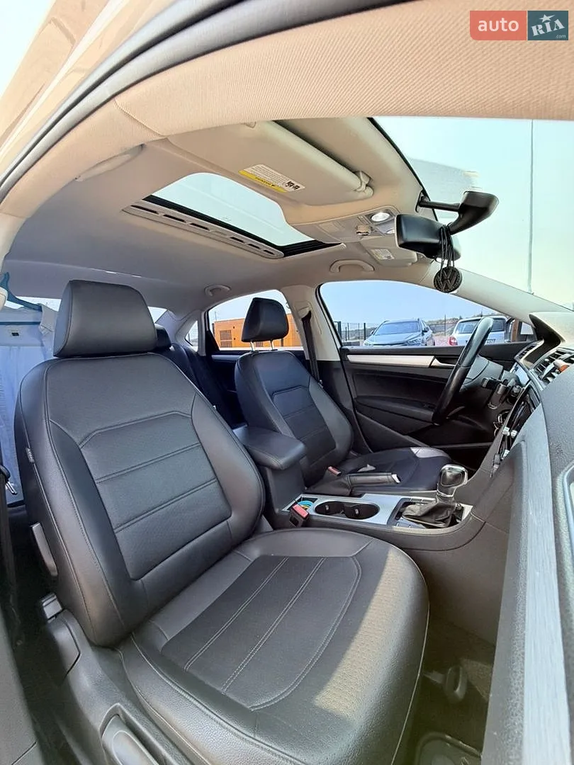 2013 Volkswagen Passat - мініатюра 11