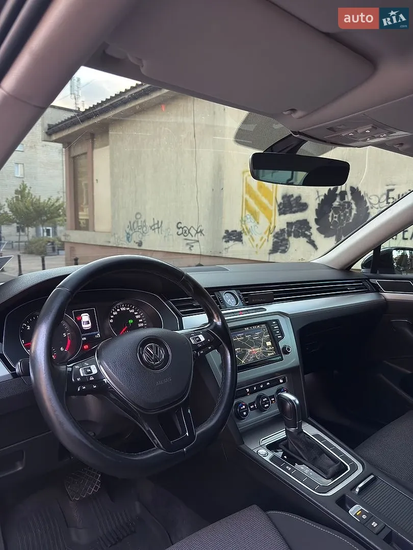 2017 Volkswagen Passat - мініатюра 7