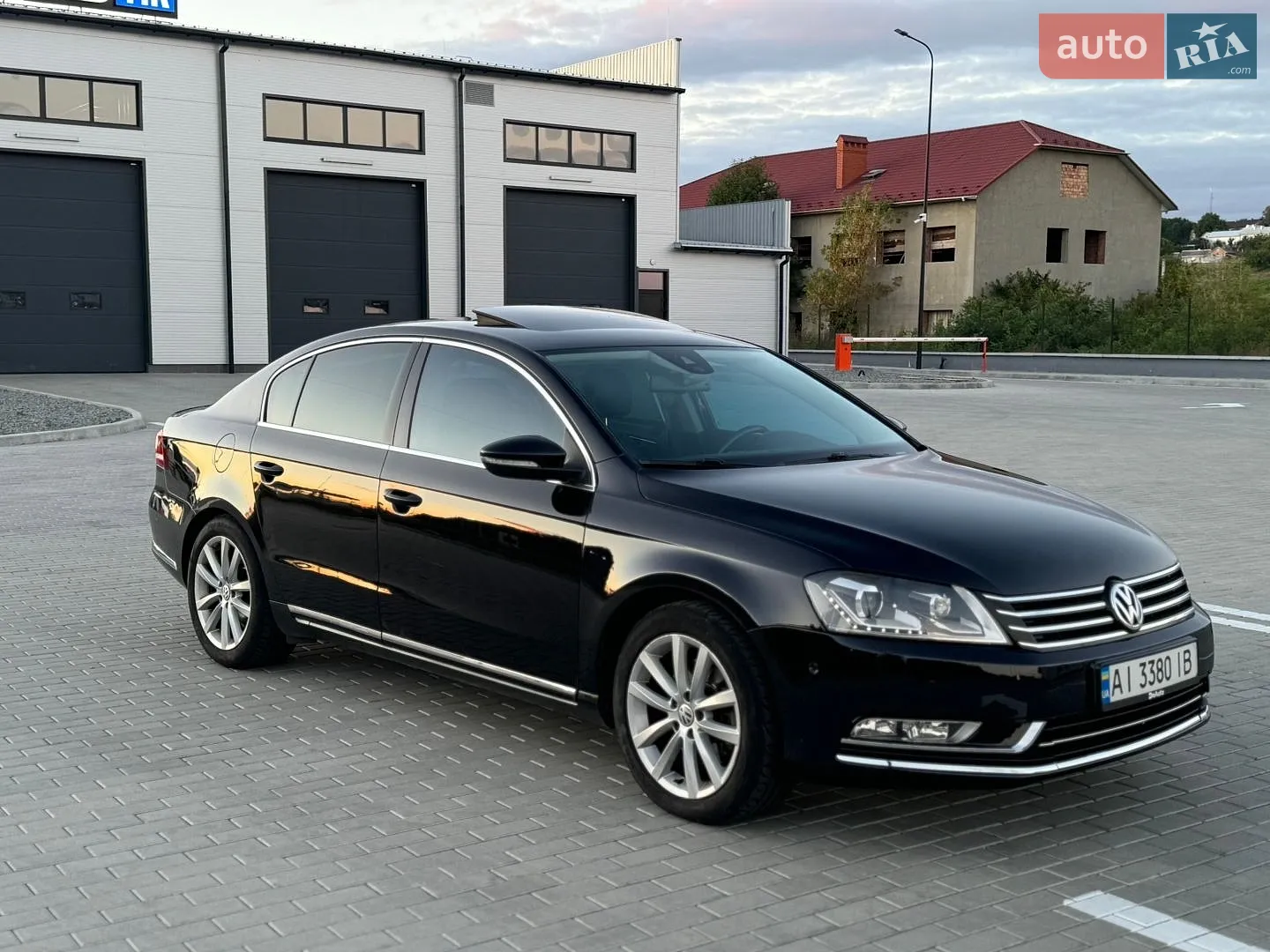 2012 Volkswagen Passat - мініатюра 4