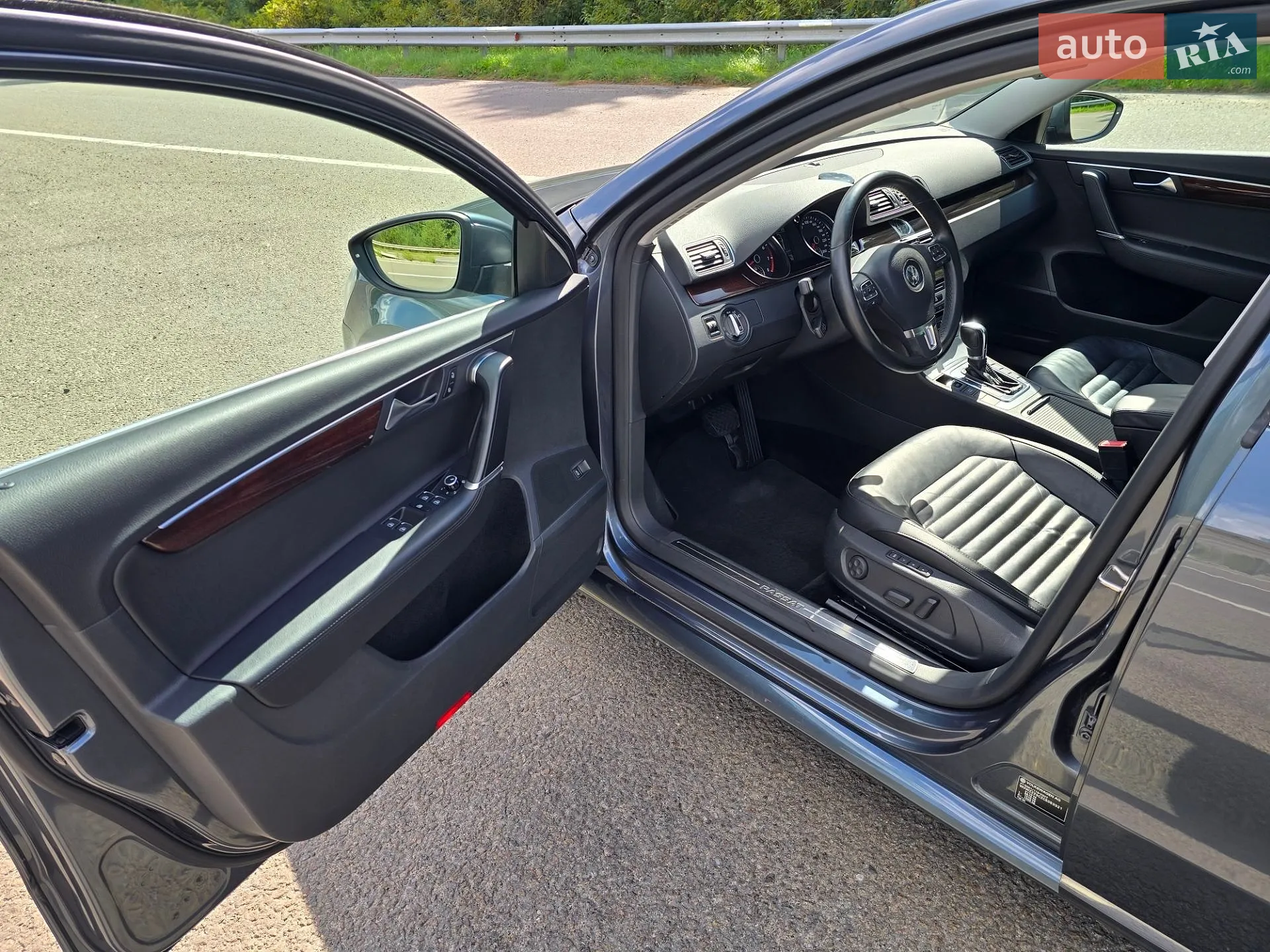 2011 Volkswagen Passat - мініатюра 20