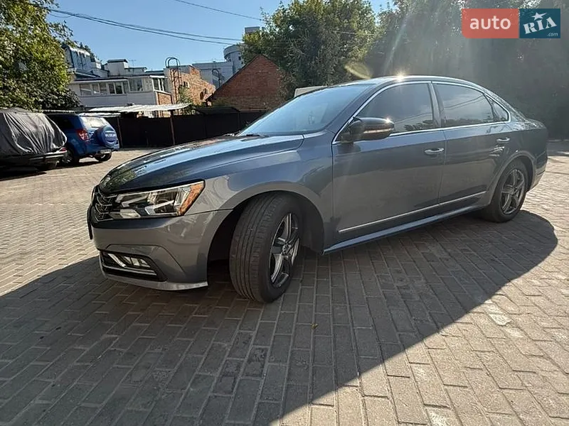 Volkswagen Passat
