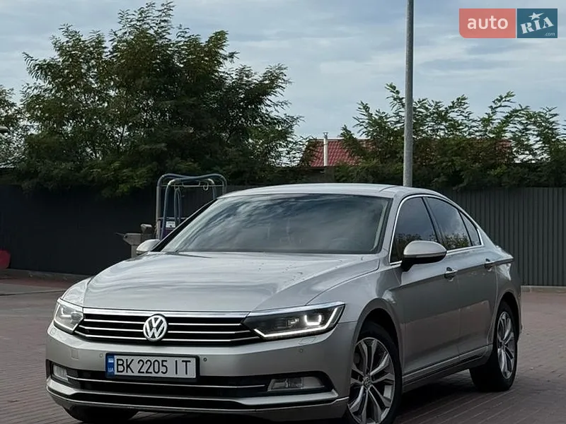 Volkswagen Passat