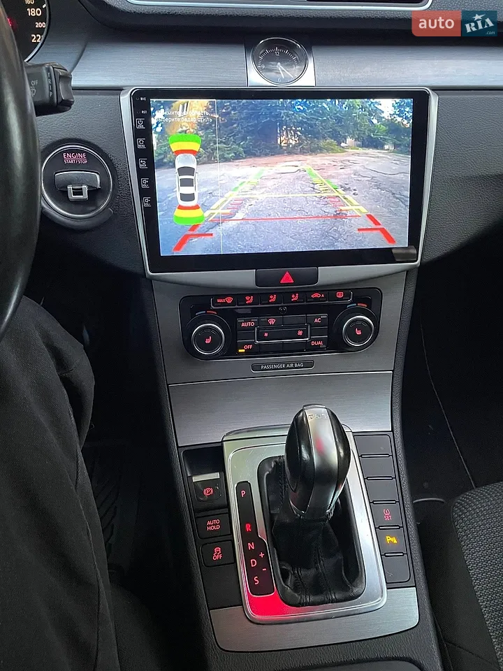 Volkswagen Passat 2011