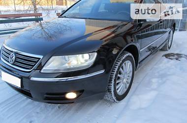 Седан Volkswagen Phaeton 2008 в Нетешине