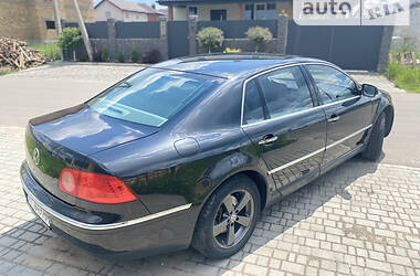 Седан Volkswagen Phaeton 2007 в Киеве