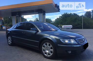 Седан Volkswagen Phaeton 2004 в Харькове