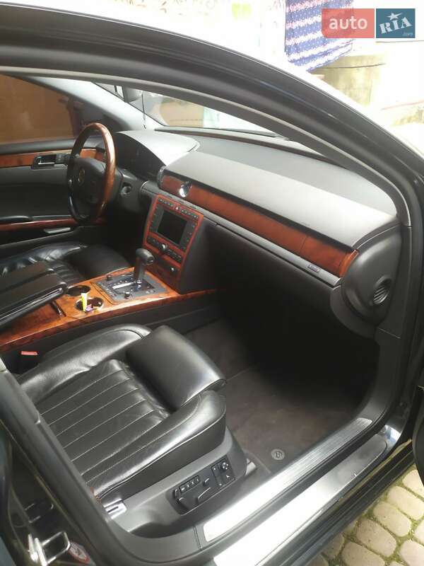 Седан Volkswagen Phaeton 2004 в Херсоне