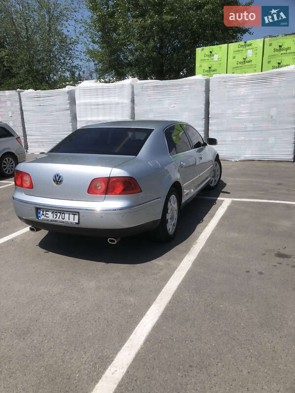 Седан Volkswagen Phaeton 2005 в Дніпрі