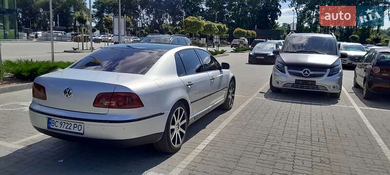 Седан Volkswagen Phaeton 2005 в Львове
